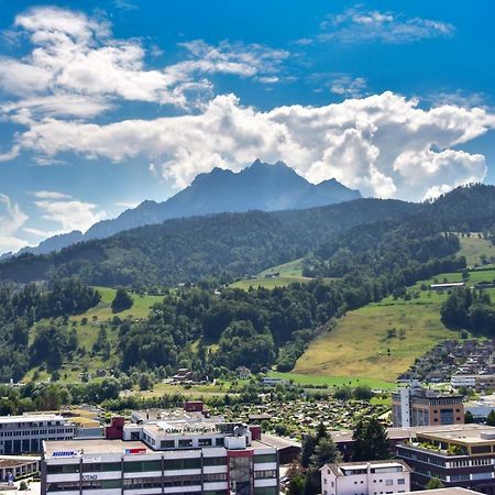 Dream View Apt With Homecinema Netflix & Loggia Lucerne Exterior foto
